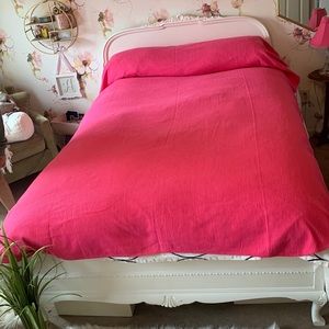 Vintage Bates prime rib hot pink /Barbie pink twin cotton bed spread / coverlet